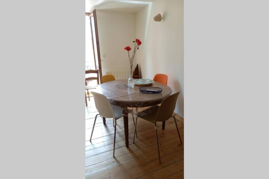 Appartement de charme le 1707 au cœur de la cité Vauban Briançon Extérieur photo
